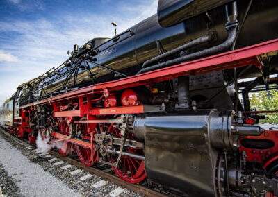 Nostalgische Eisenbahnromantik mit dem Zwergen-Express
