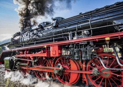 Nostalgische Eisenbahnromantik mit dem Zwergen-Express