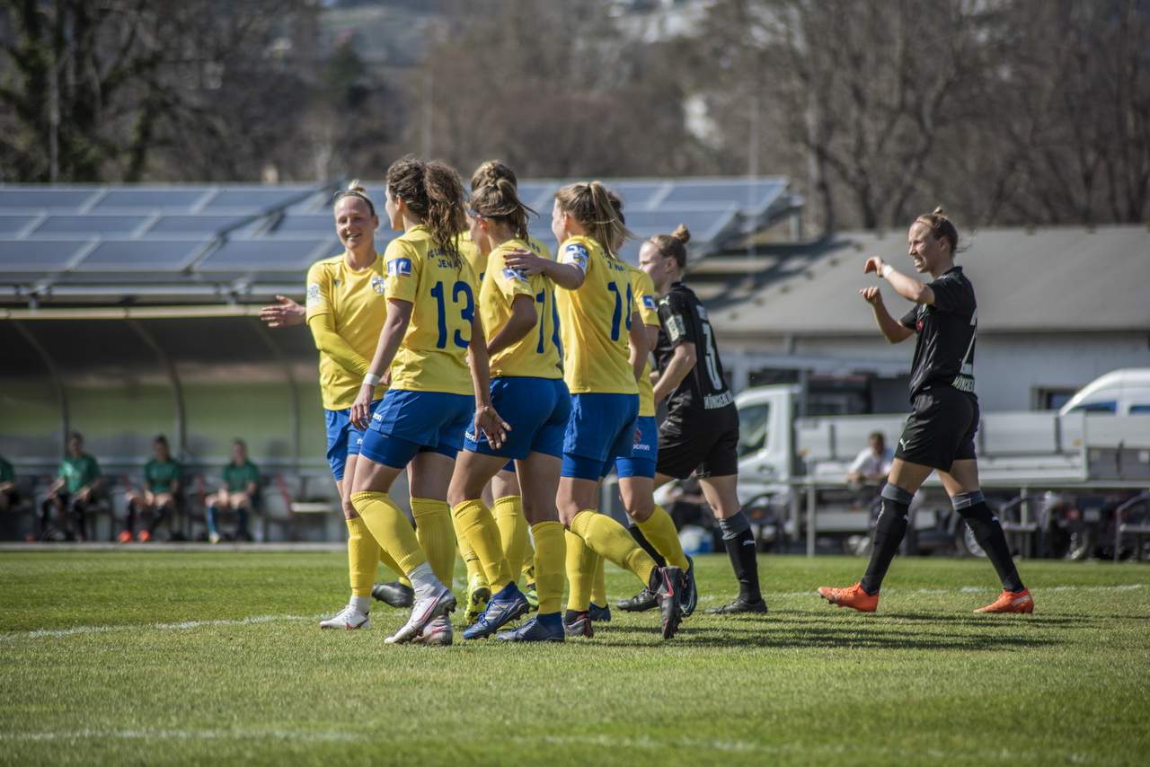 FCC Frauen: Verdienter erster Saisonheimsieg gegen M’Gladbach FCC Frauen: Verdienter erster Saisonheimsieg gegen M’Gladbach