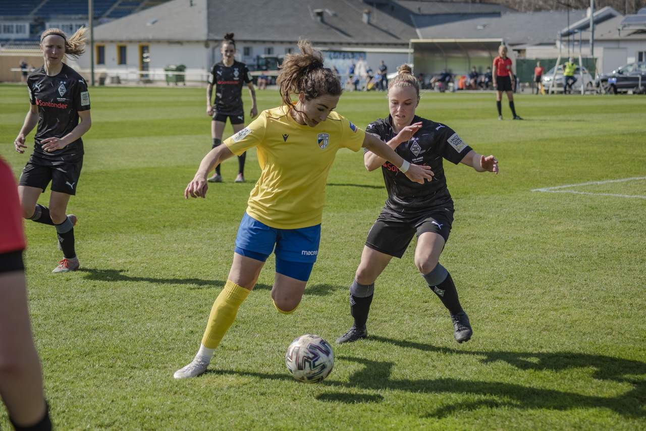 FCC Frauen feiern Saisonheimsieg gegen M’Gladbach 41 FC Carl Zeiss Jena – Borussia Mönchengladbach 3:0 (1:0) am Mittwoch im EAS
