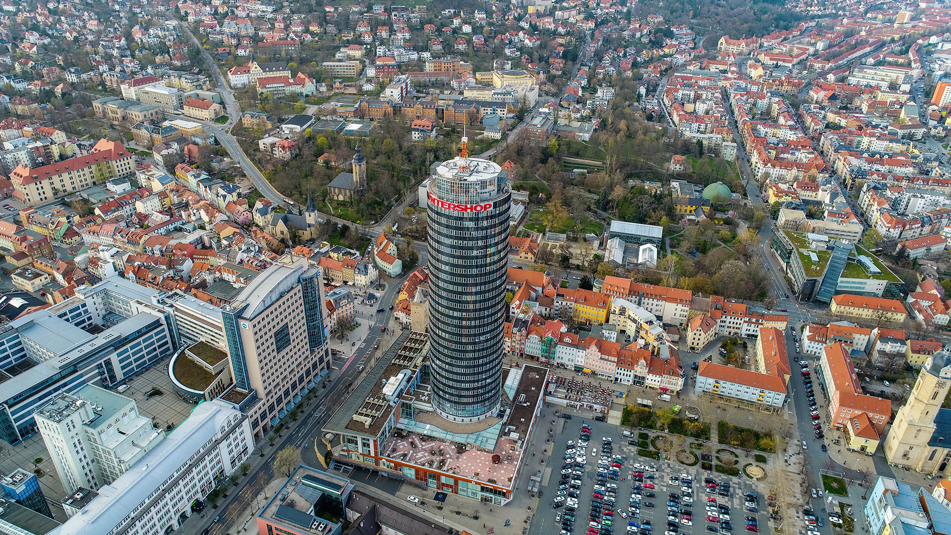 Jenaer City und der JenTower. Luftbilder aus Jena.