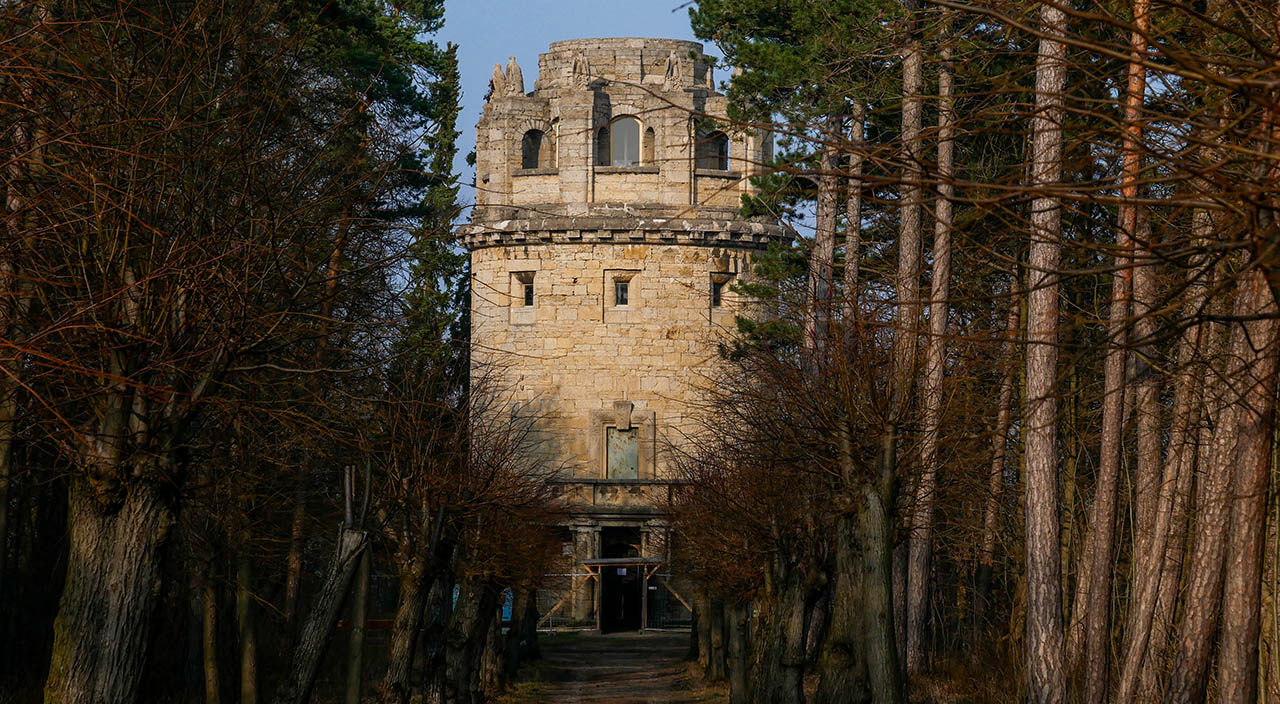 Bismarckturm Jena, betrachtet im März 2019.