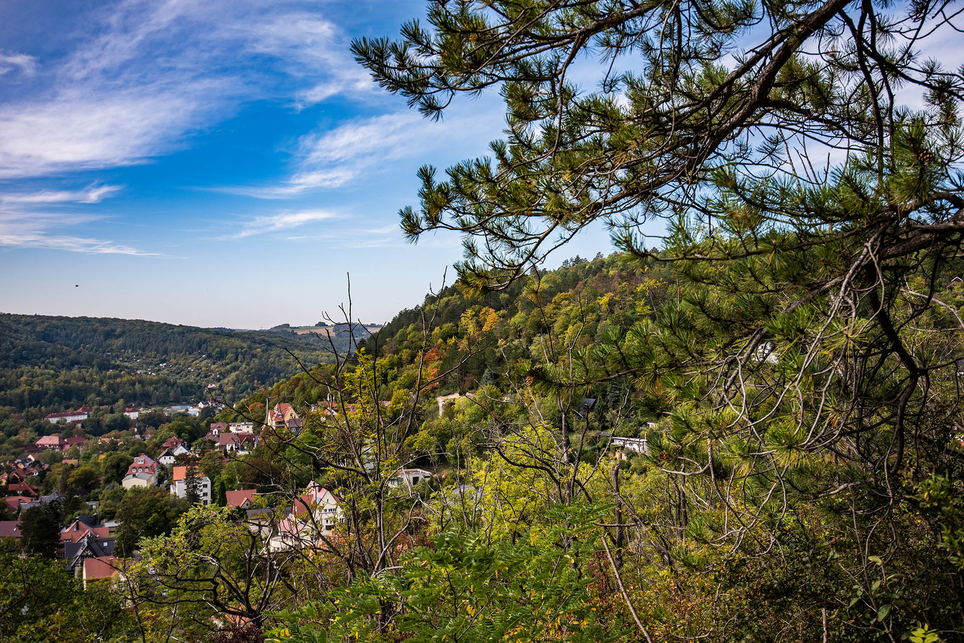 Herbst in Jena, die Natur zeigst sich in satten Farben. Herbst in Jena, die Natur zeigst sich in satten Farben.