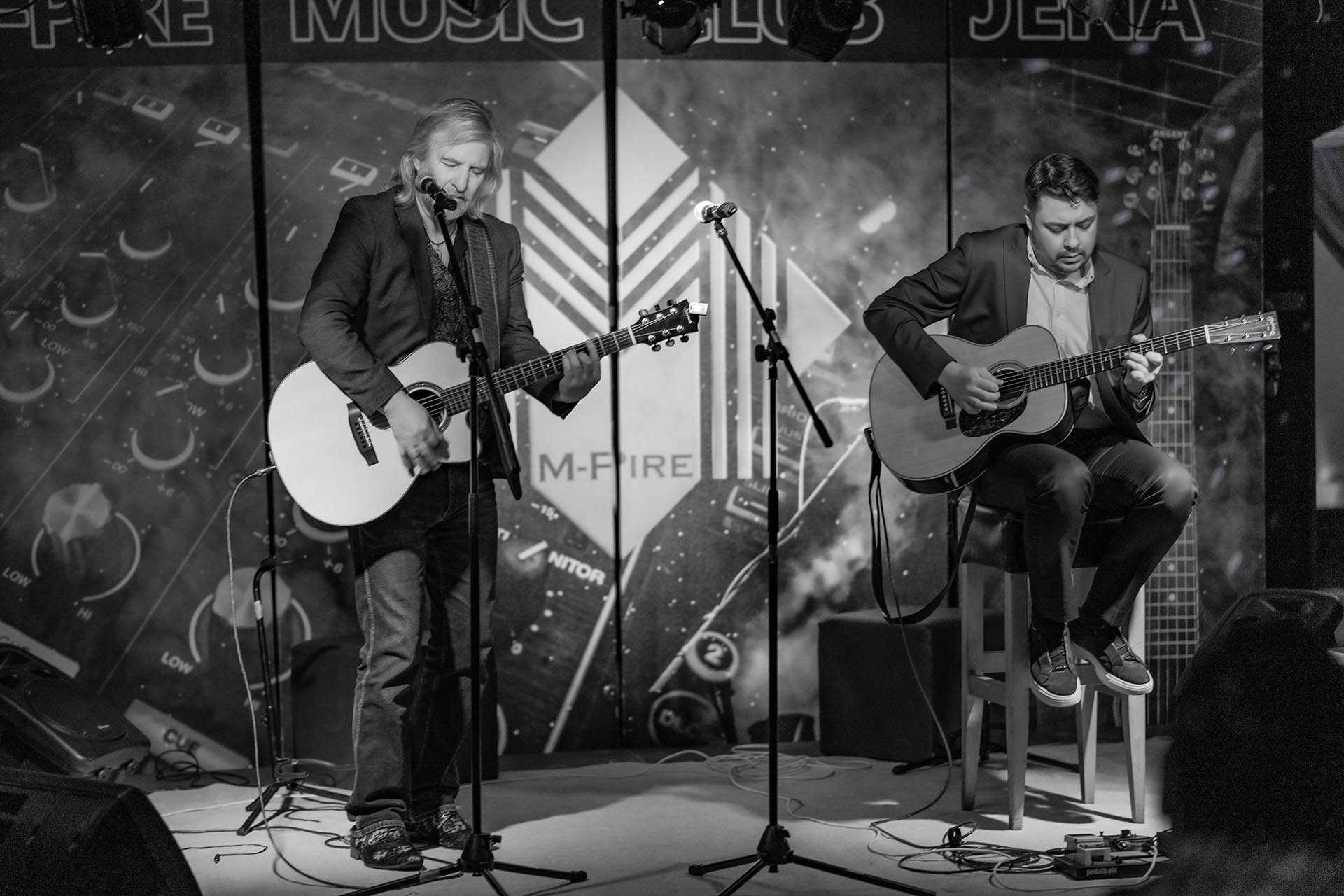 Dirk Zöllner & Julian Wolf mit ihrem Duo-Projekt „Betreutes Musizieren“ in Jena – live, akustisch und mit Witz im M-Pire Musik Club! April 2026