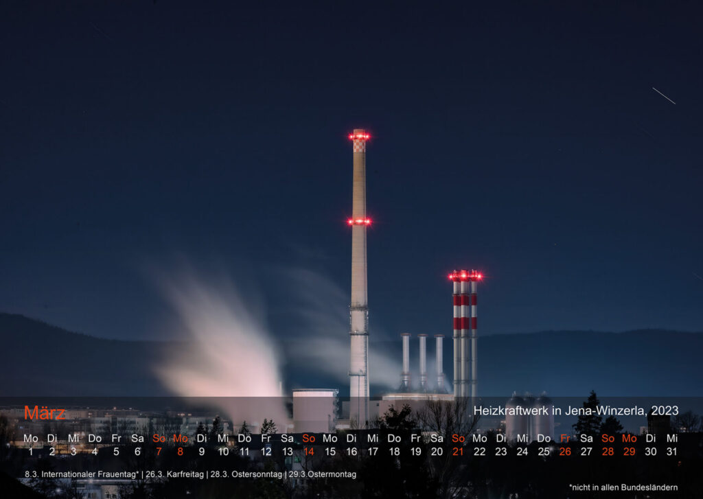 März 2023 – Heizkraftwerk: Ein spontanes Balkonmotiv, das sich zu einer nächtlichen Mini-Serie entwickelte.